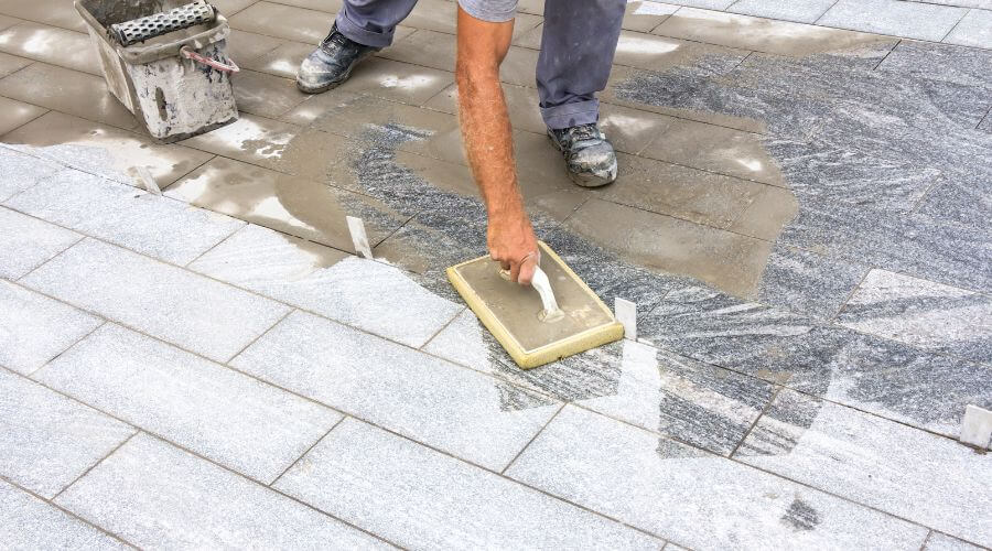 Professional gutter cleaning in Rippey, IA